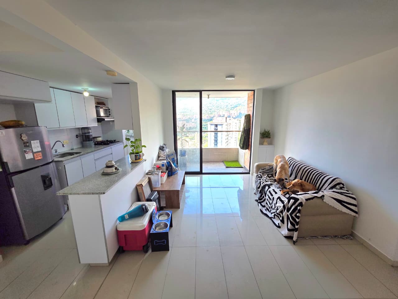 Apartamento en venta en Envigado sector Loma del Barro