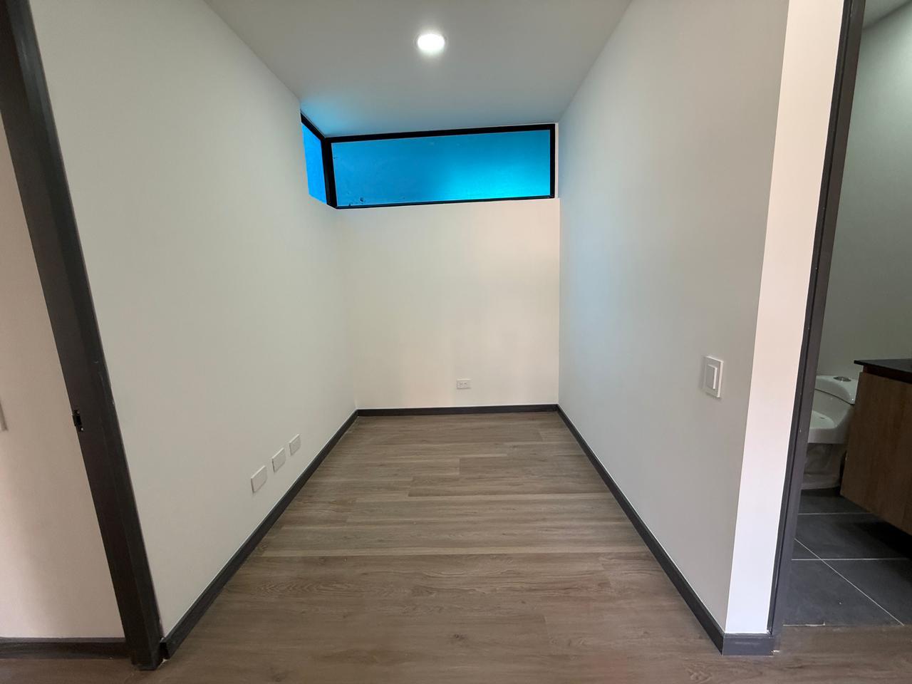 Apartamento en venta en Envigado Loma las brujas