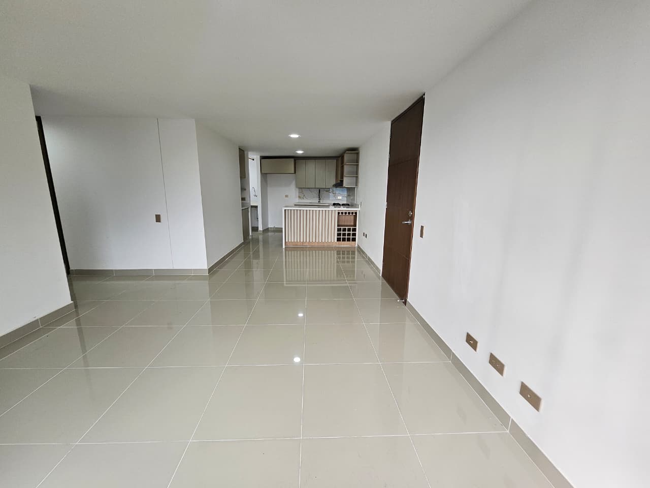 Apartamento para arriendo en La Loma del Indio El Poblado