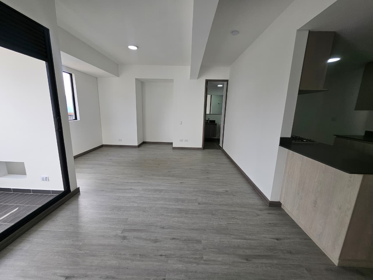 Apartaestudio para estrenar en arriendo en Las Palmas Medellín