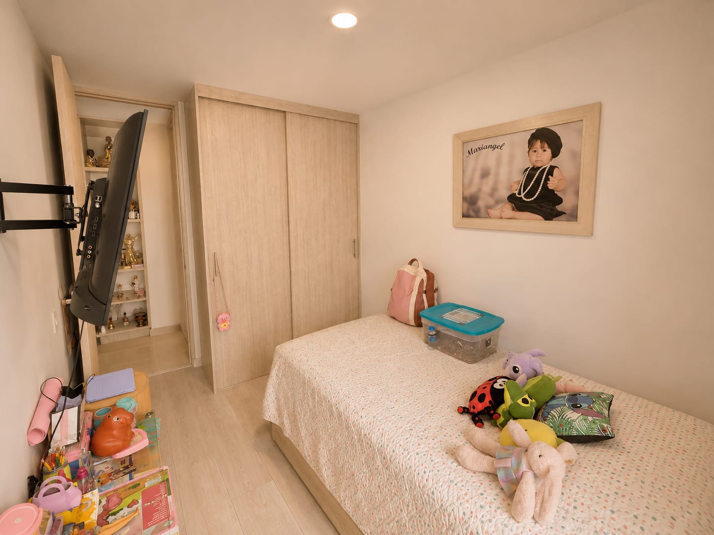 APARTAMENTO EN VENTA ENVIGADO LA PAZ – ZONA PLANA, PISCINA Y VISTA