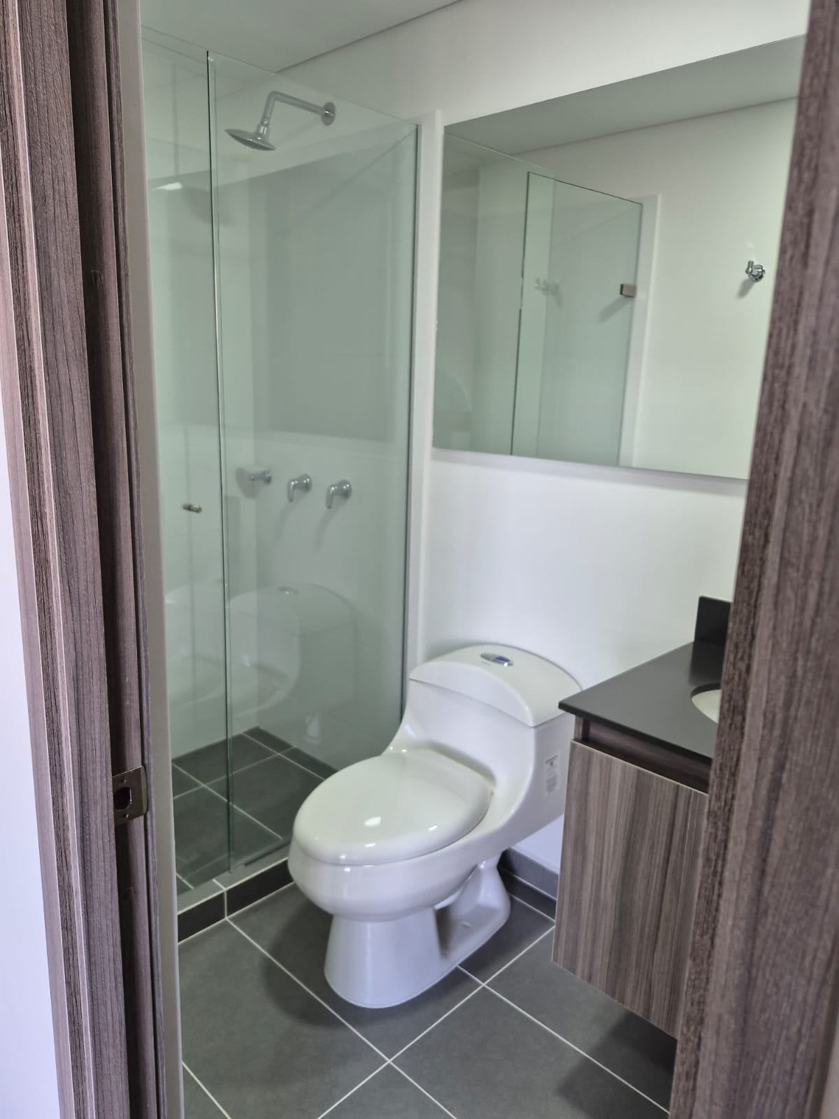 Apartamento para estrenar en arriendo en Las Palmas Medellín
