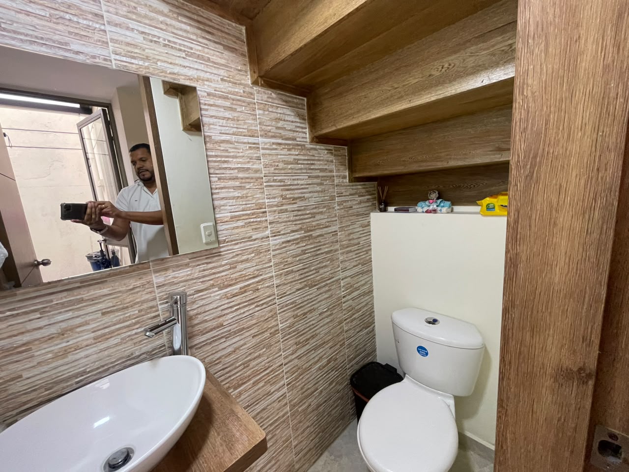 Casa en venta en la Estrella Sector Toledo