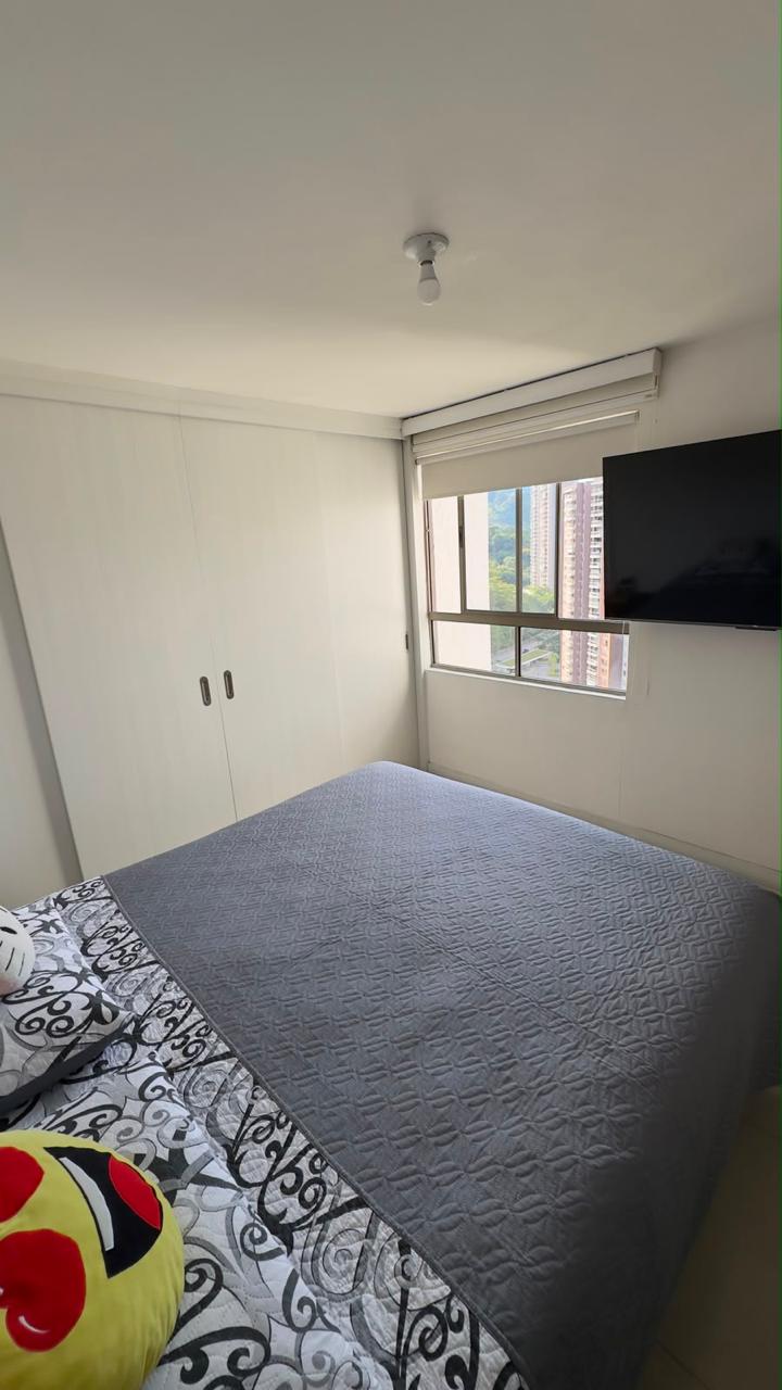 Apartamento en venta Medellín Loma de Los Bernal
