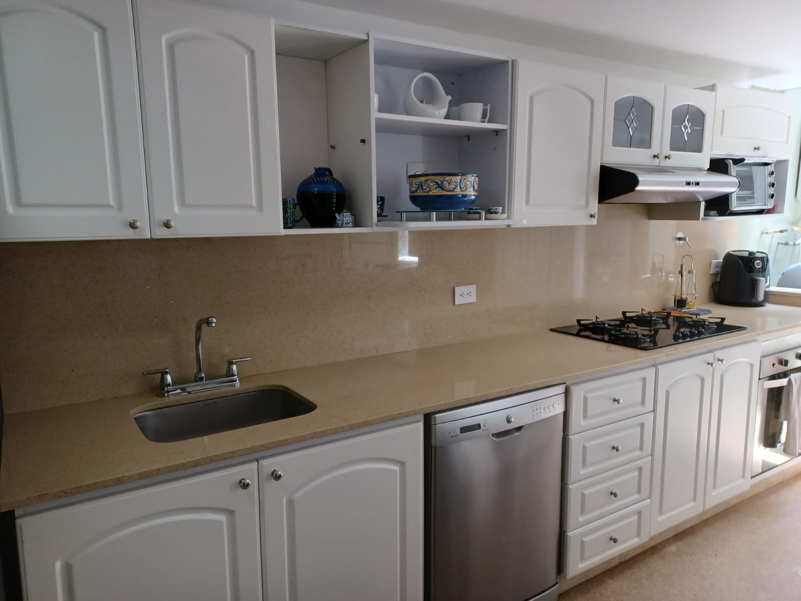 Casa para la venta en Medellin Loma de Los Bernal