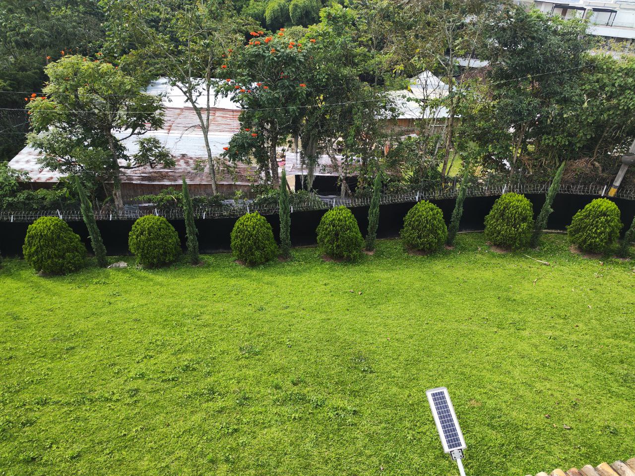 Casa para la venta INDEPENDIENTE en El Escobero parte baja