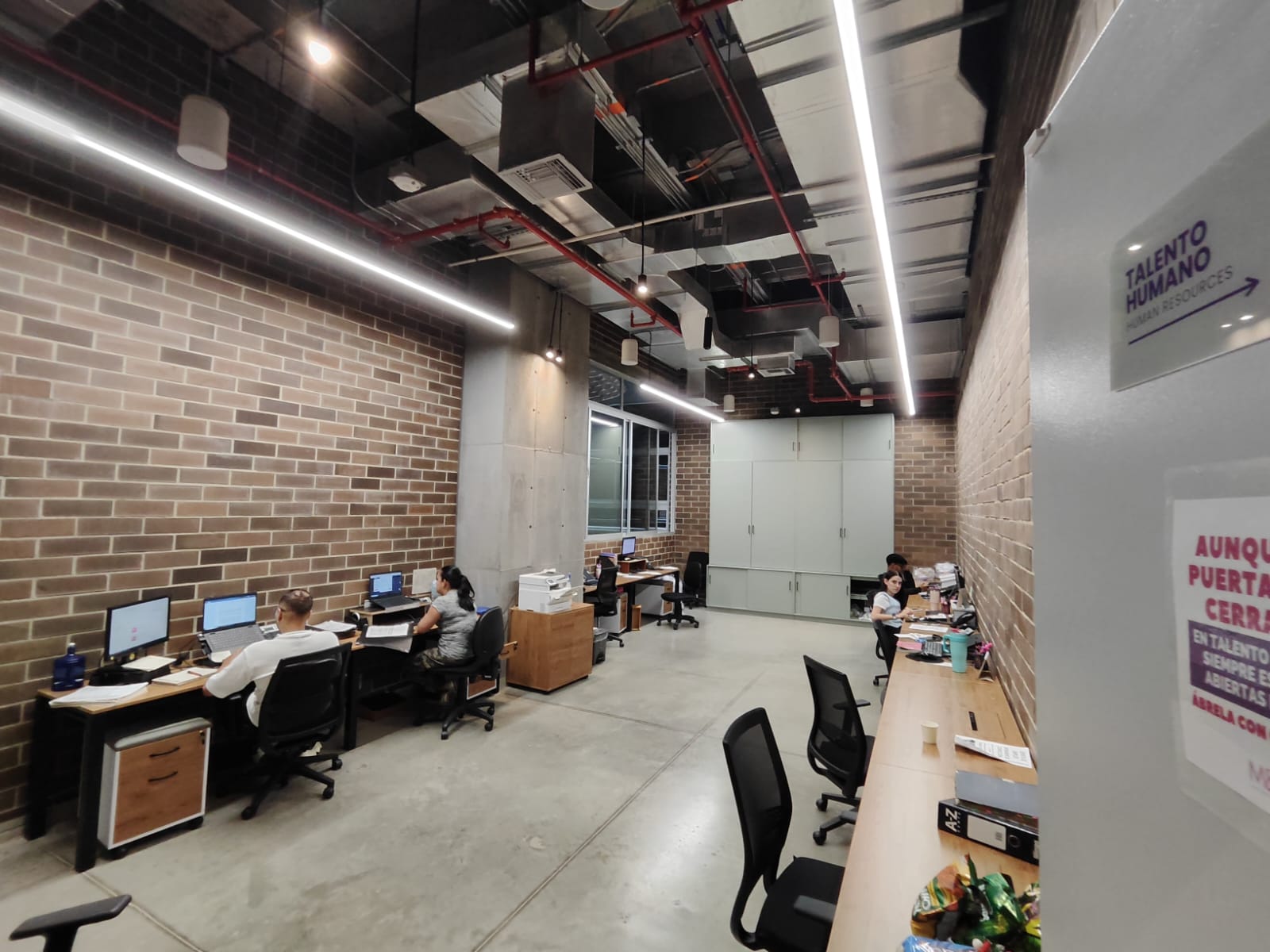 Edificio industrial para venta en sector  la aguacatala   Medellin