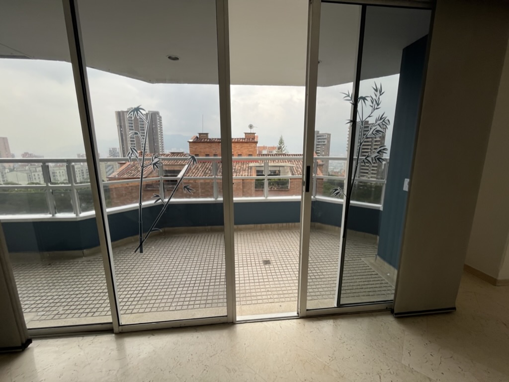Penthouse dúplex para la venta en El Poblado El Tesoro