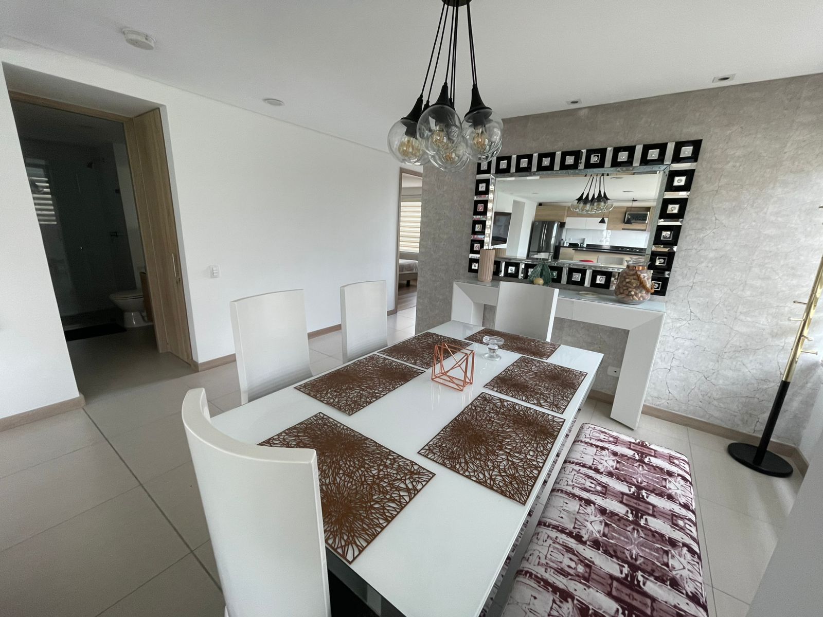 Apartamento en venta el Poblado Loma de San Julian