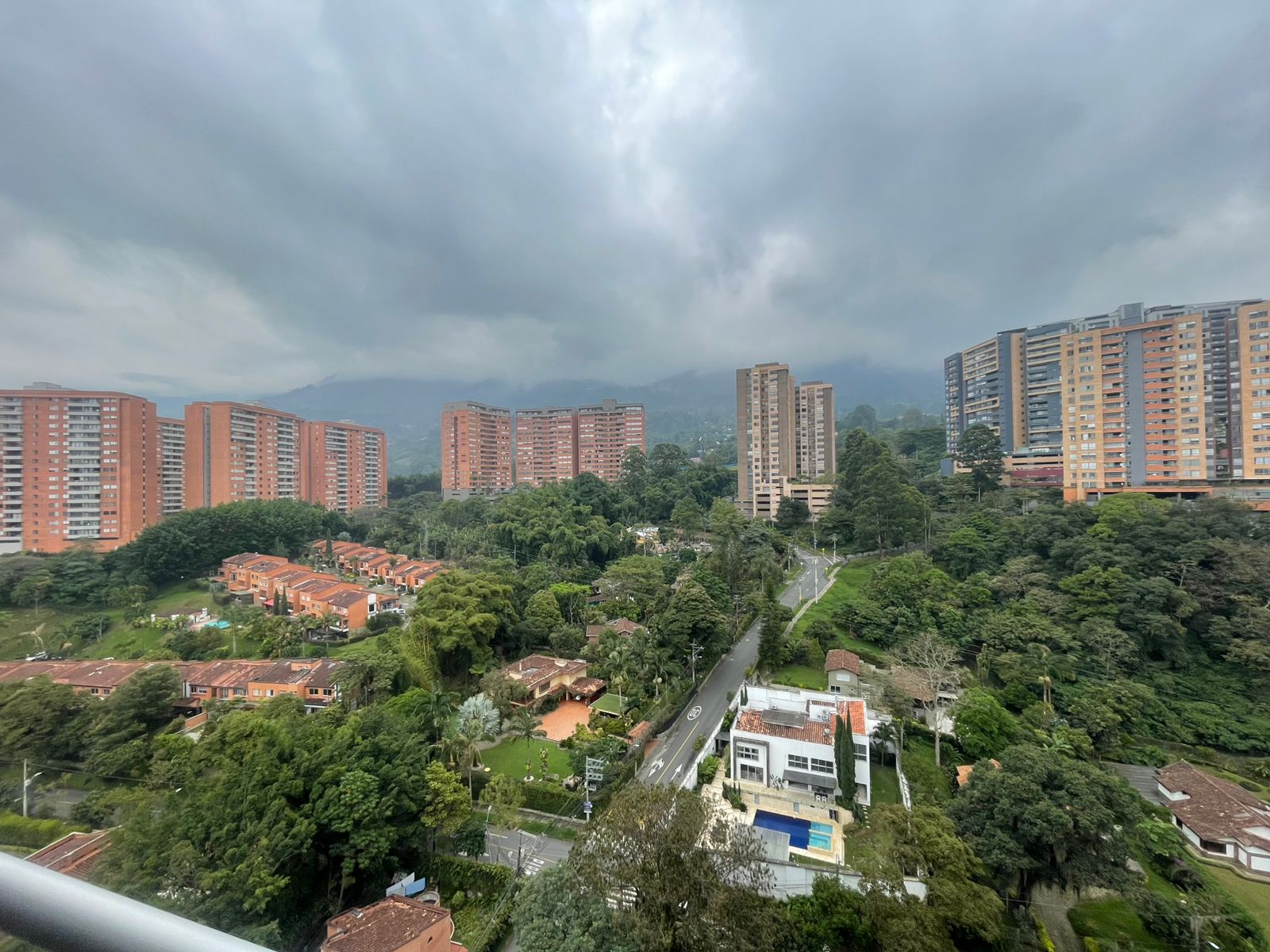Apartamento en venta en Envigado Loma las brujas