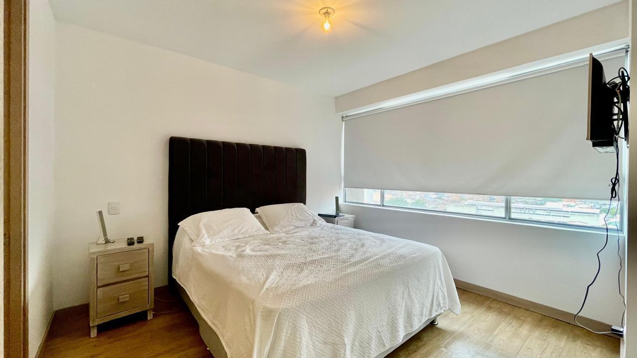 Apartamento para arriendo en el Poblado Loma de San Julian