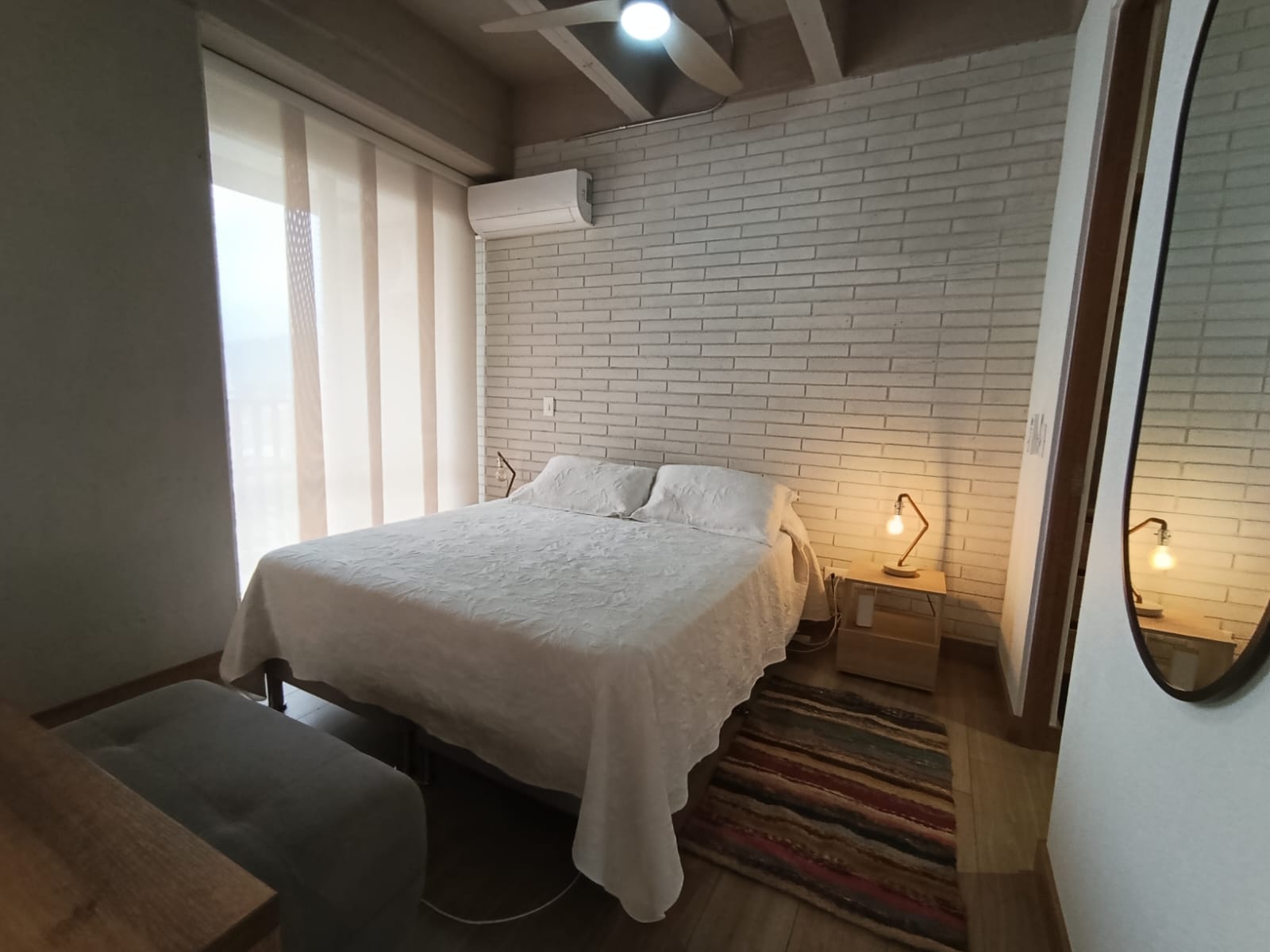 Apartaestudio amoblado para arriendo en Ciudad del Río El Poblado