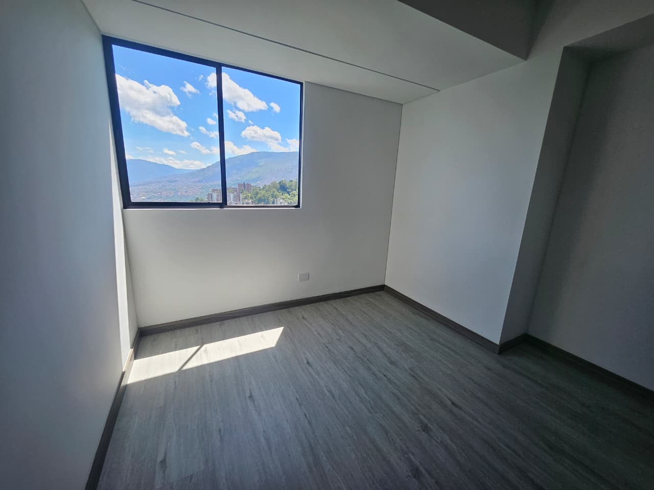 Apartamento para estrenar en venta en Las Palmas Medellín