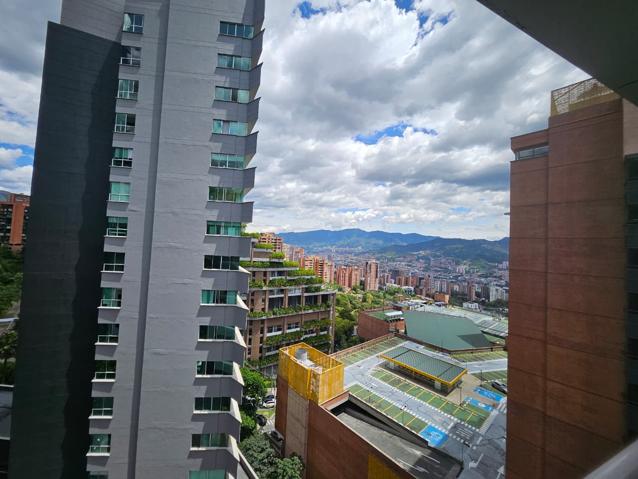 Apartaestudio para arriendo en El Tesoro Poblado