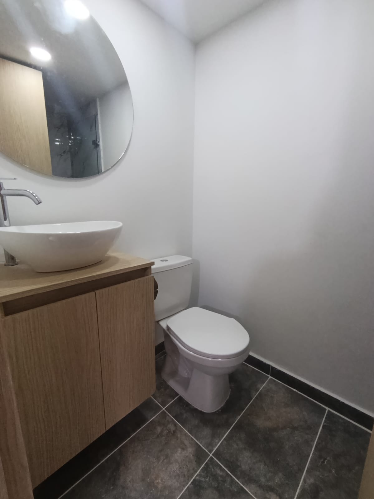 APARTAMENTO PARA RENTA BELLO- SECTOR MADERA