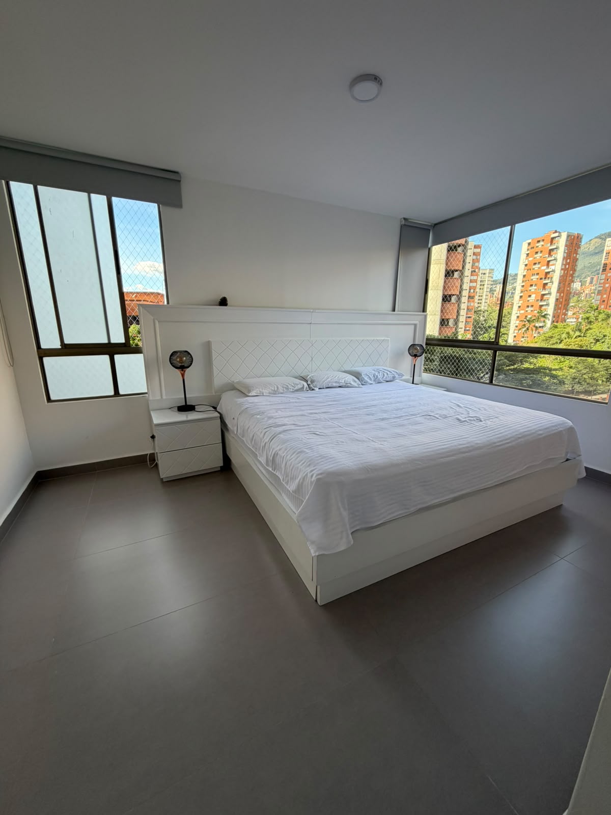 Apartamento en arriendo en El Poblado sector Los Balsos