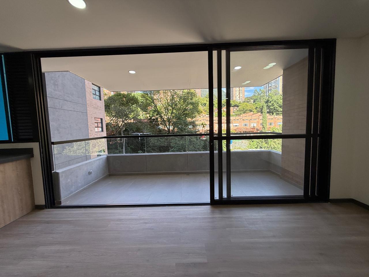 Apartamento en venta en Envigado Loma las brujas