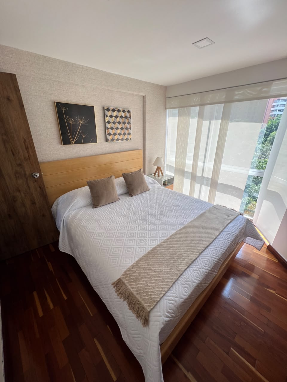 Apartamento amoblado  para  venta Poblado santa María de los Angeles