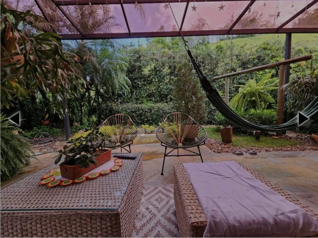 Casa en venta en Altos del Poblado cerca del Tesoro  Medellin