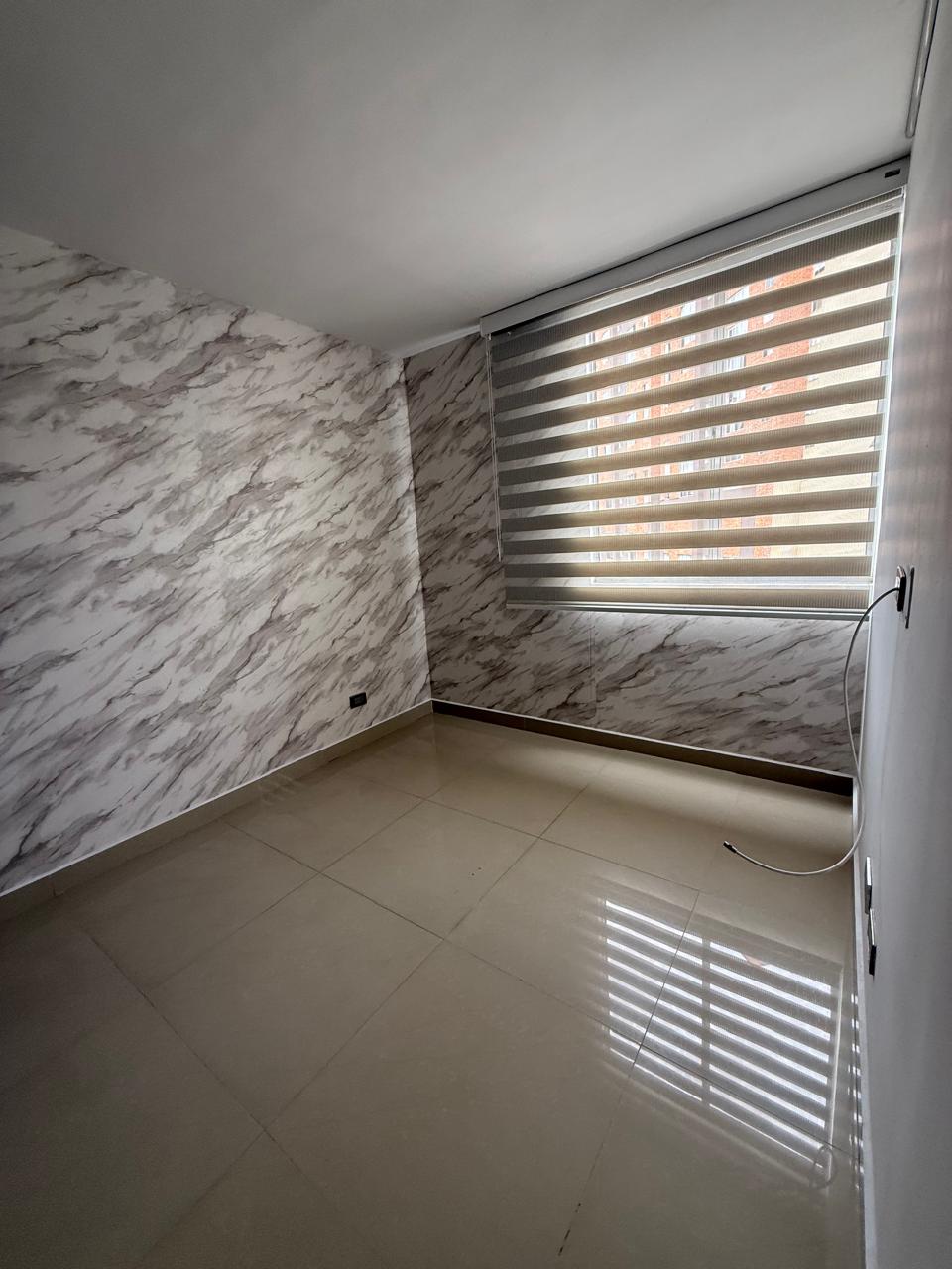 Venta de apartamento en Loma de Los Bernal  Medellin