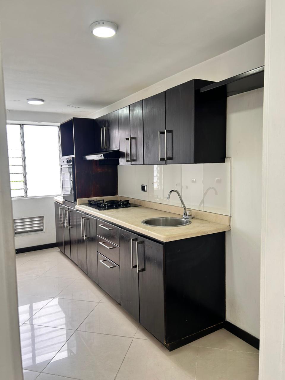 Apartamento en venta en San German - Robledo