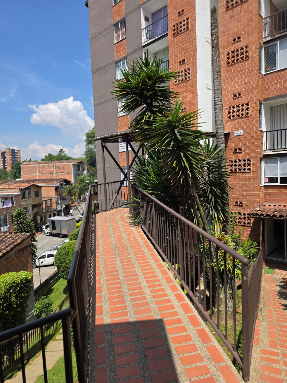 Apartamento para la venta en Envigado sector Uribe Angel