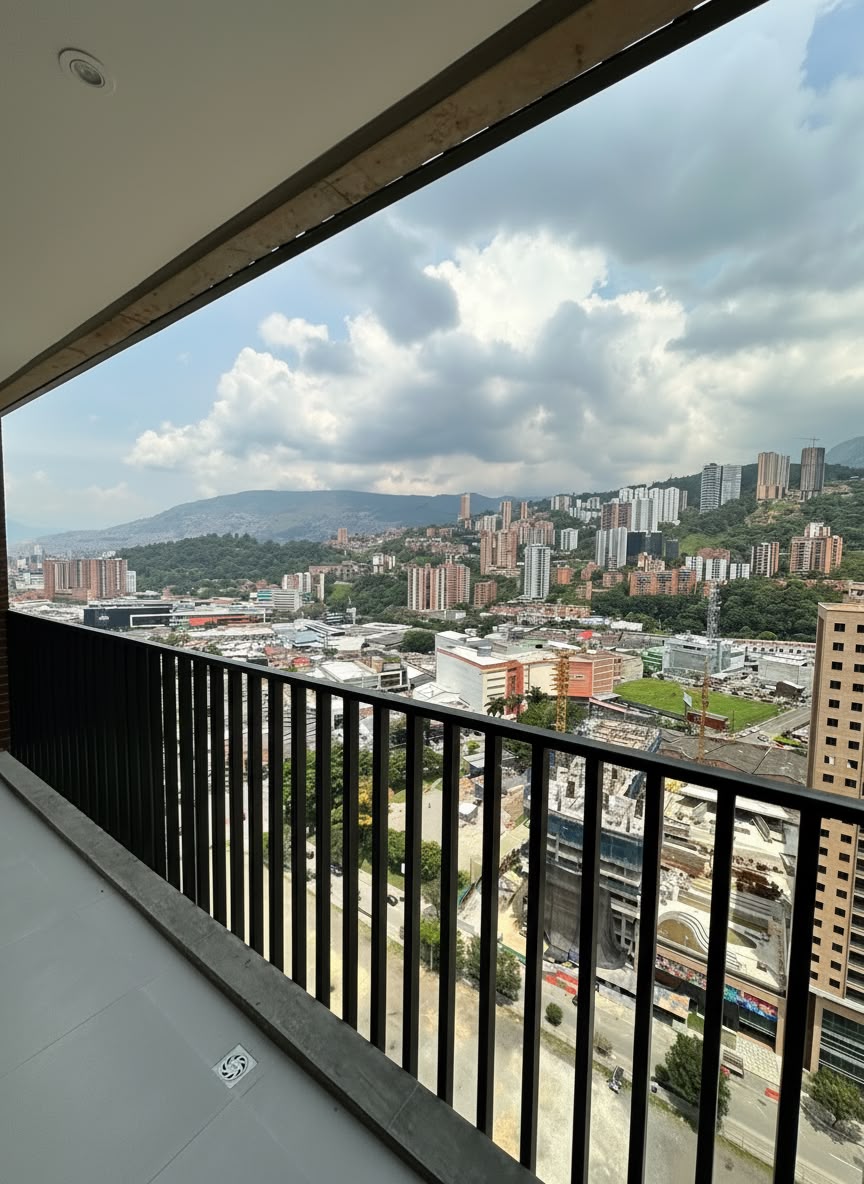 Apartamento para venta en Ciudad del Río El Poblado
