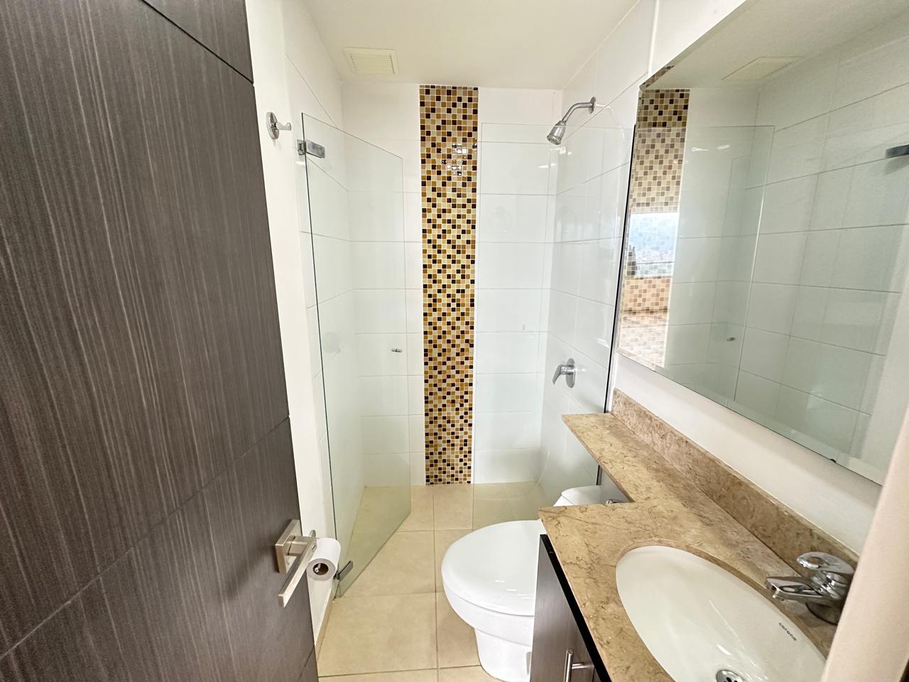Apartamento en arriendo en Loma del Indio Poblado