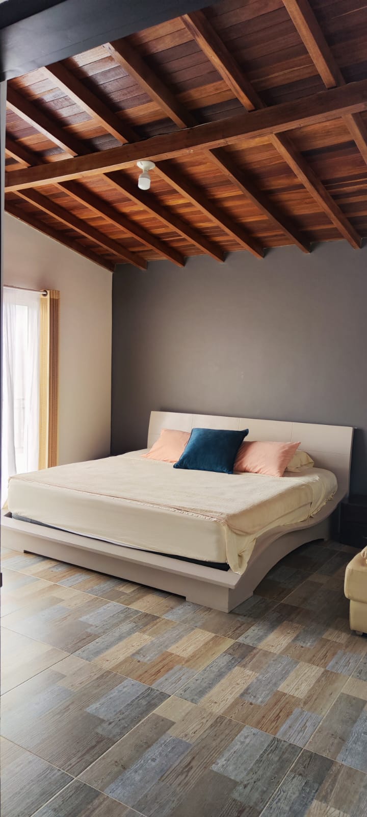 Venta de Hermosa Casa Girardota