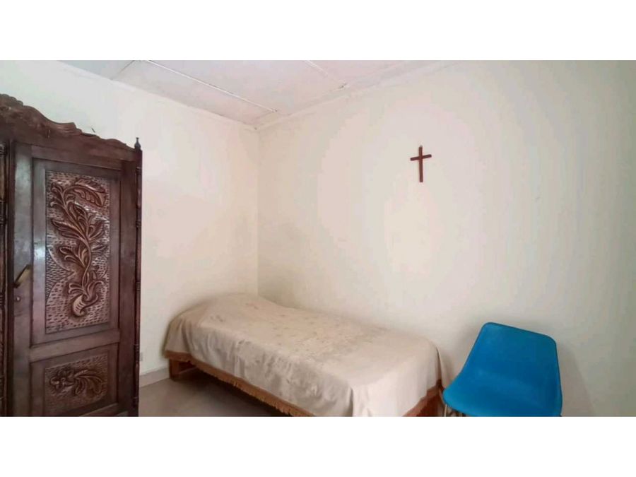 Casa con Aire para la Venta en el Barrio Santa Lucia, Medellín.