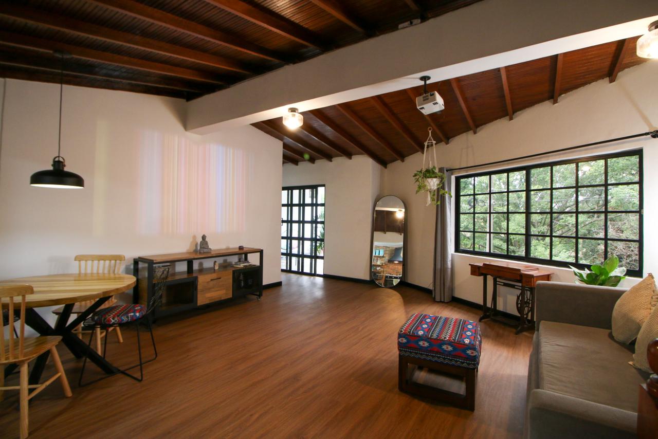 Casa amoblada para arriendo en Belen la palma