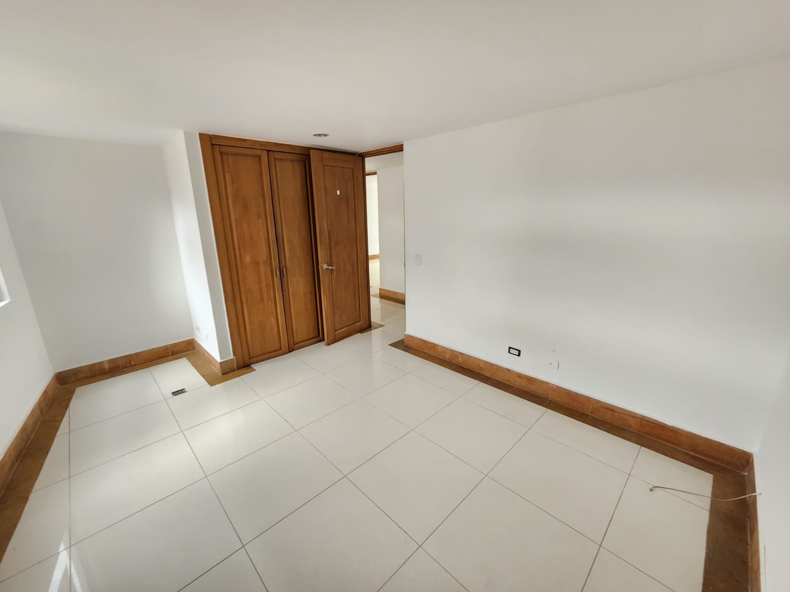 Apartamento en venta en sabaneta aves maria