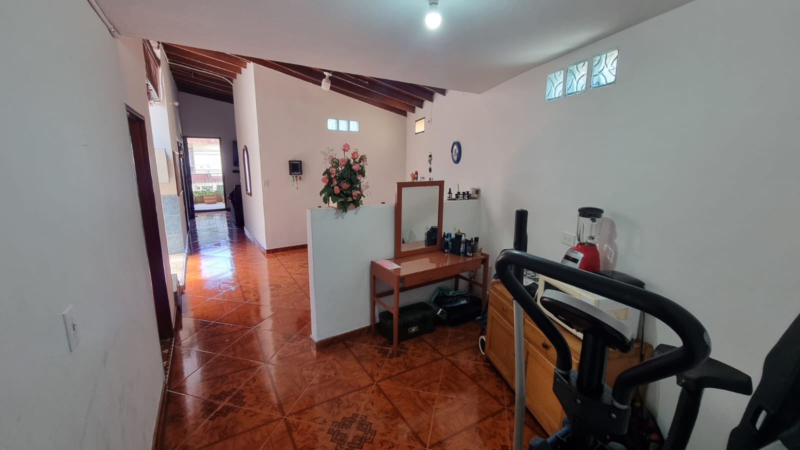 CASA EN VENTA EN RODEO ALTO MEDELLIN