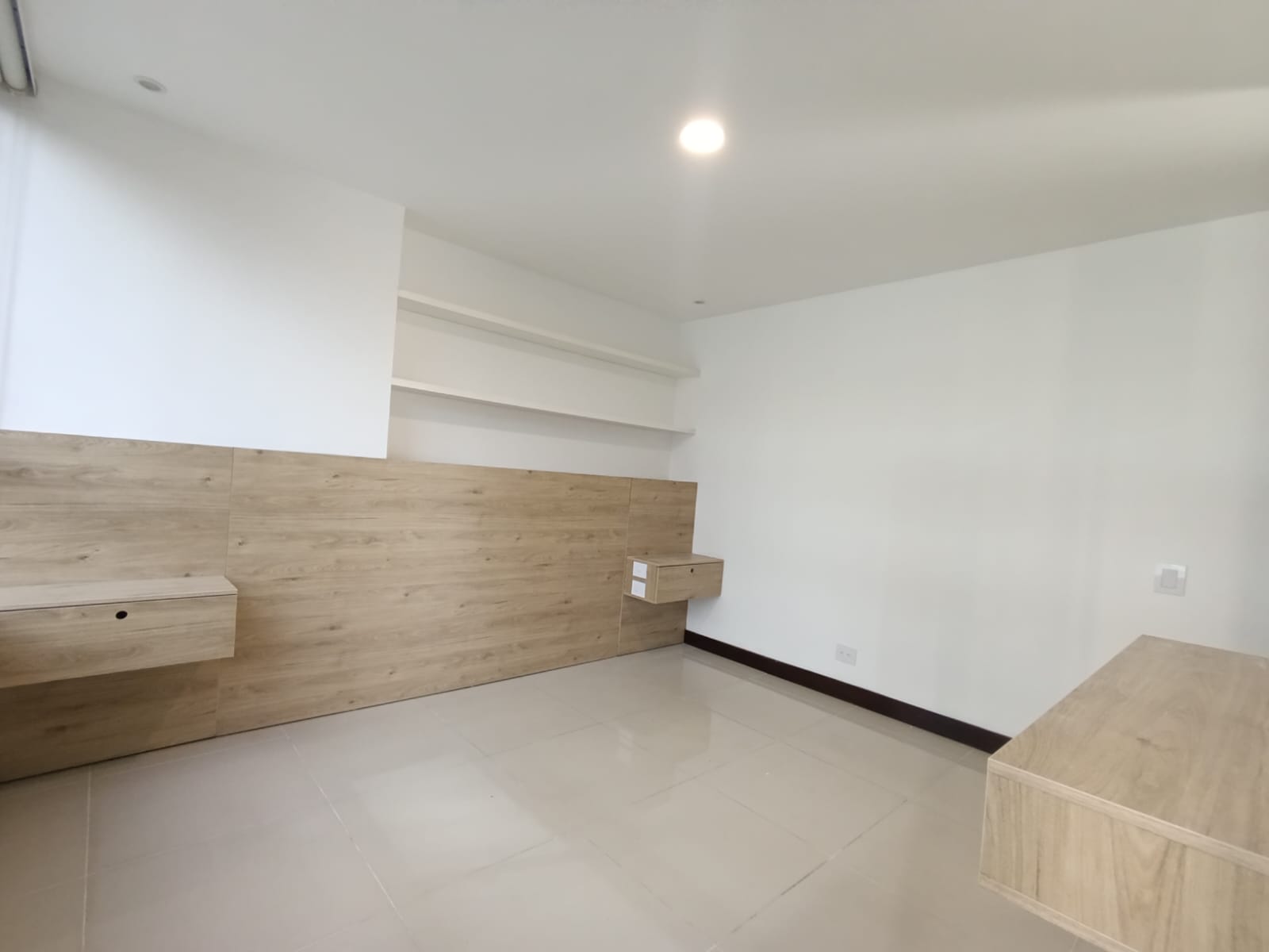 Apartamento en Arriendo  Medellín Laureles