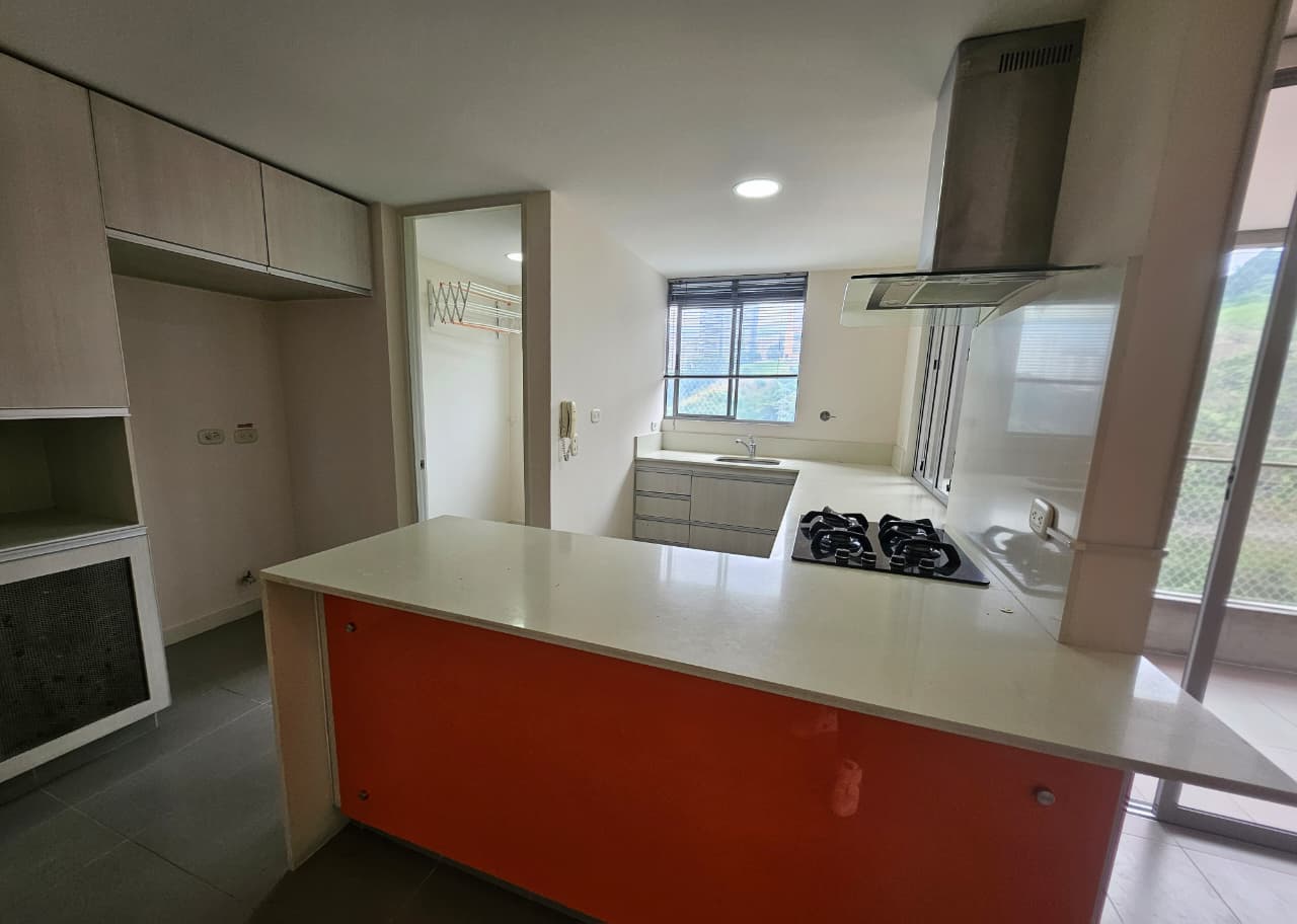 Apartamento para arriendo en Las Palmas El Poblado
