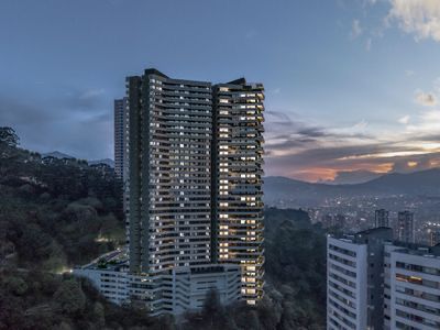 APARTAMENTO EN VENTA POBLADO VIA LAS PALMAS