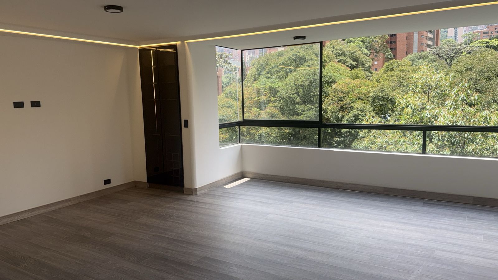 Apartamento para la venta el poblado sector la Tomatera