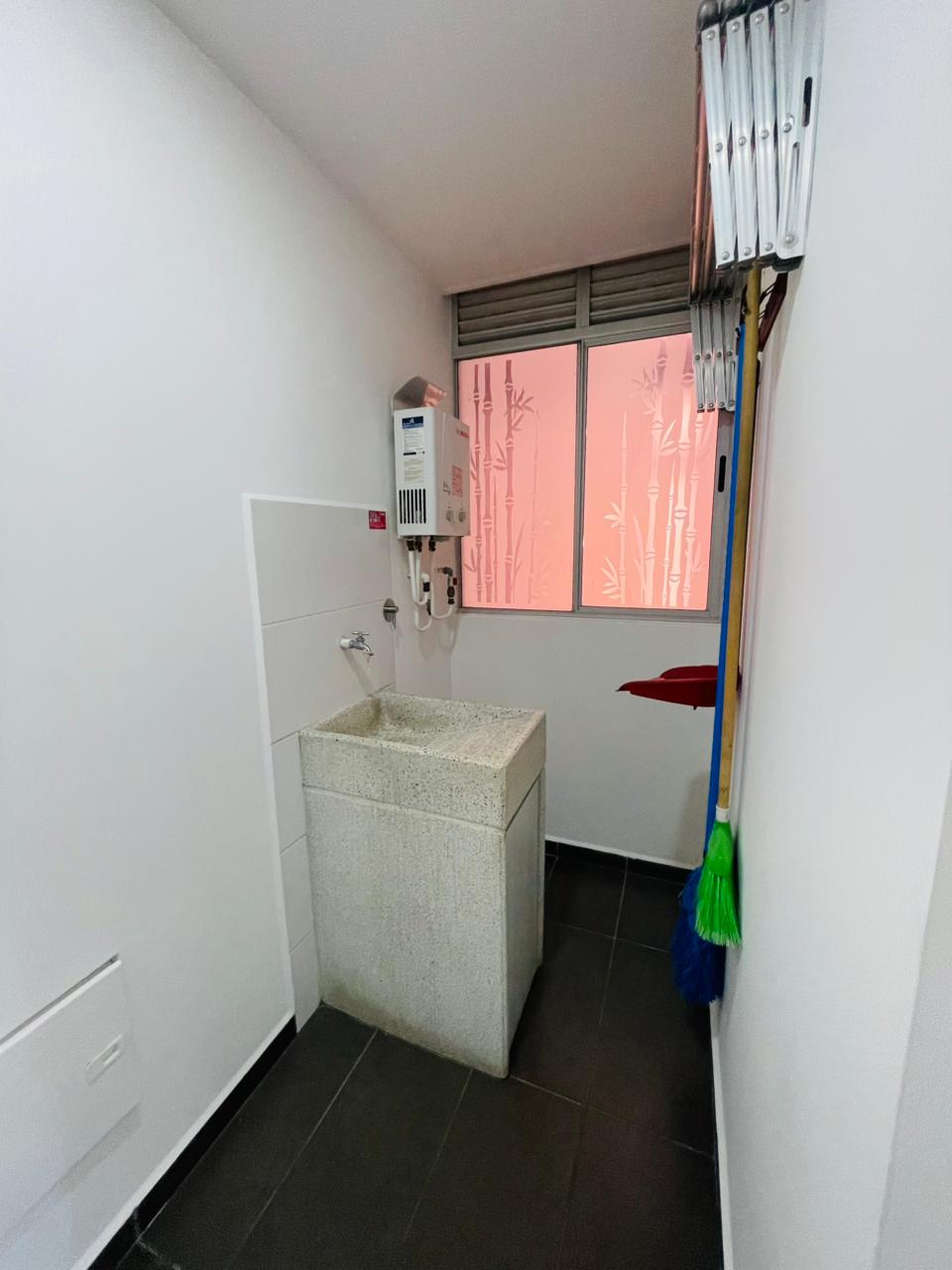 Apartamento para arriendo sector san remo , Sabaneta