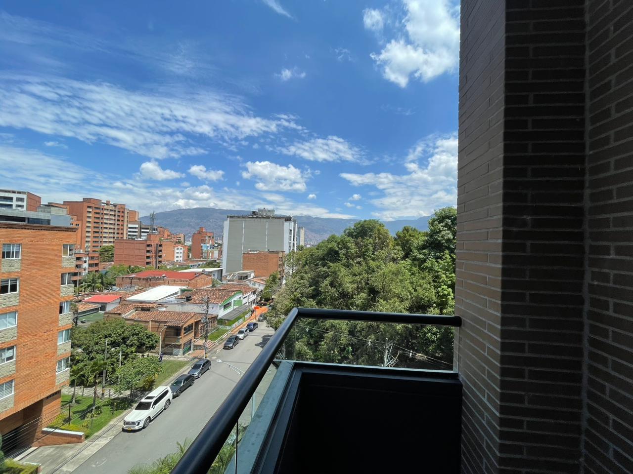 Apartamento NUEVO en medellín con licencia RENTAS CORTAS