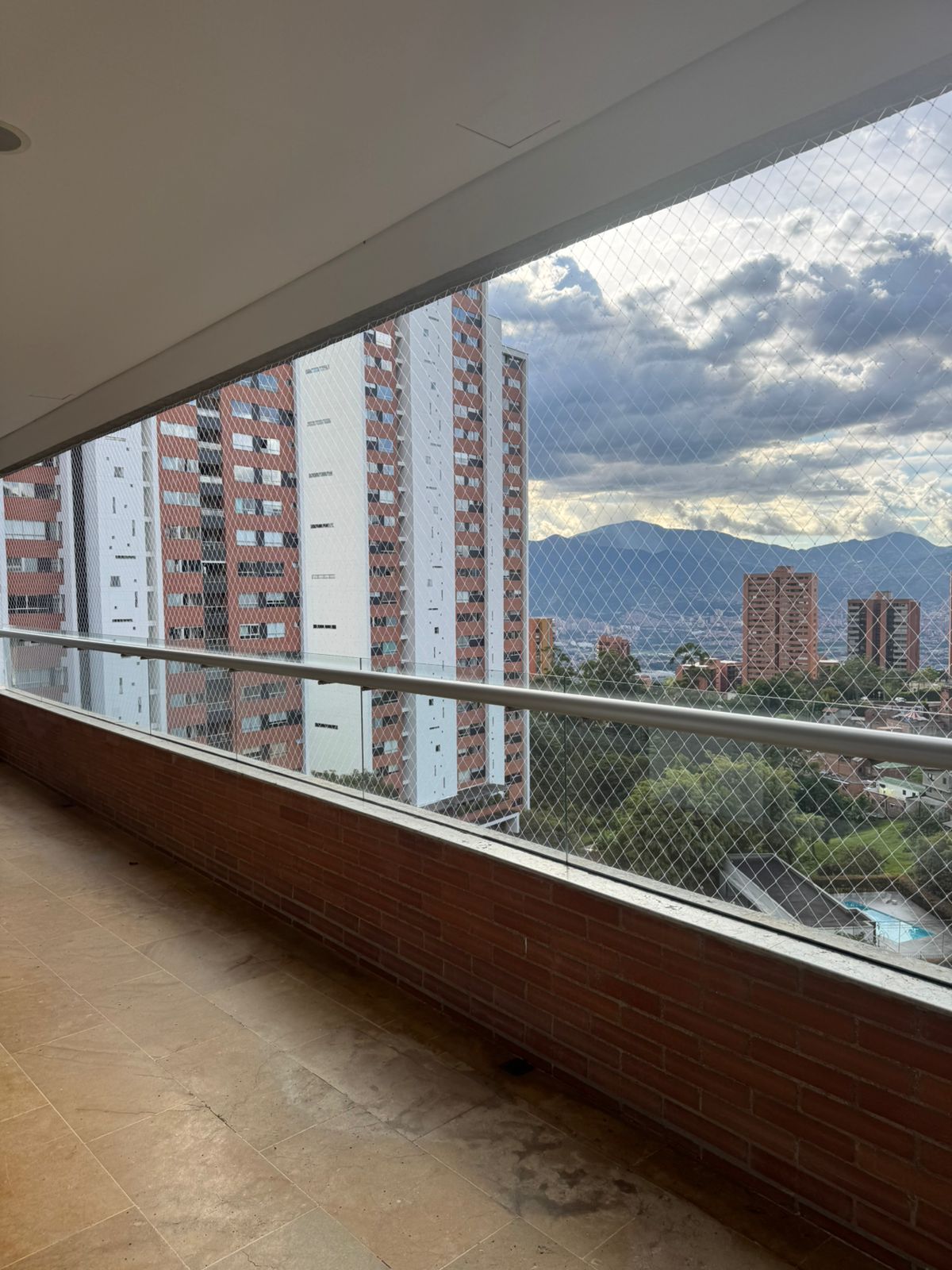 arriendo apartamento sector Los Balsos