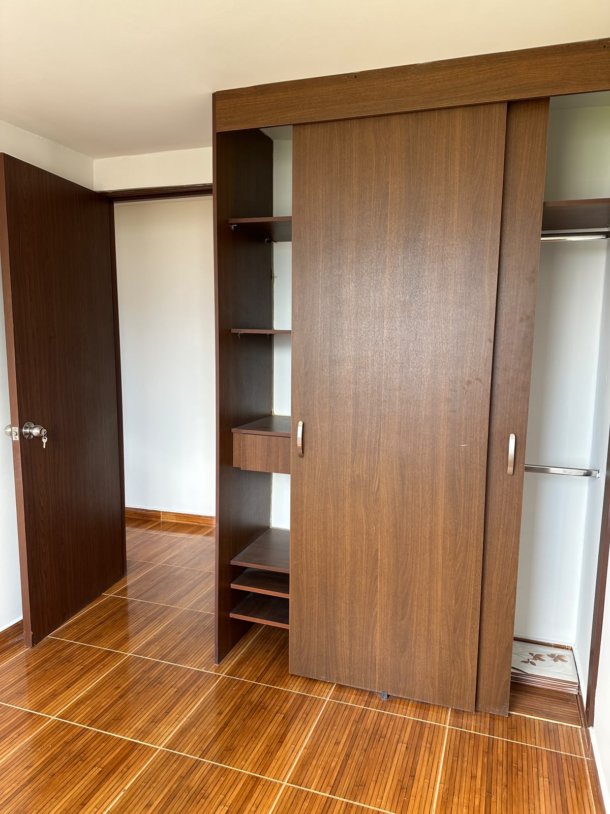 Apartamento en venta Rodeo Alto Medellín