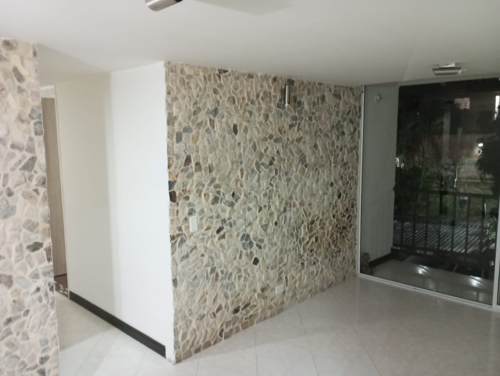 Apartamento para la venta en Envigado sector Uribe Angel