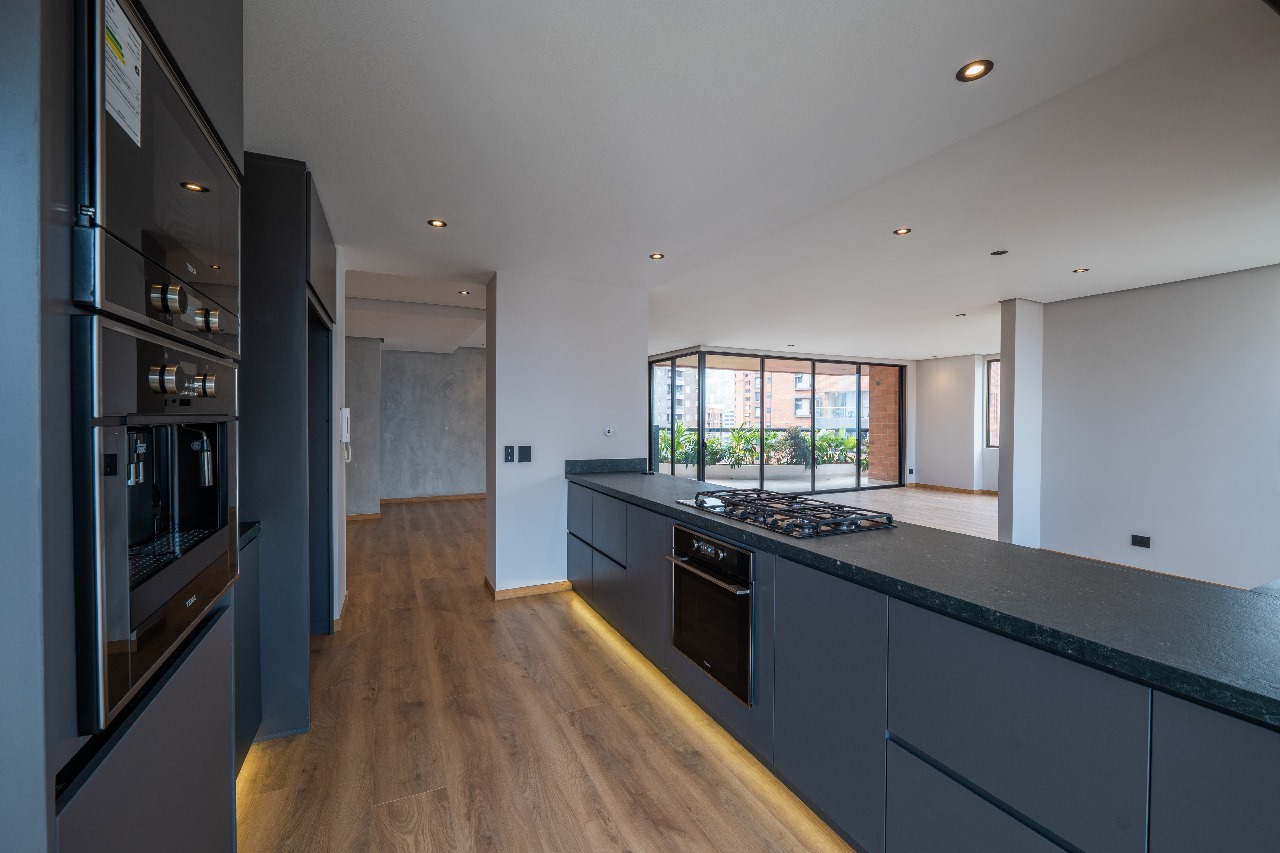 Apartamento en venta en Lalinde El Poblado Medellín