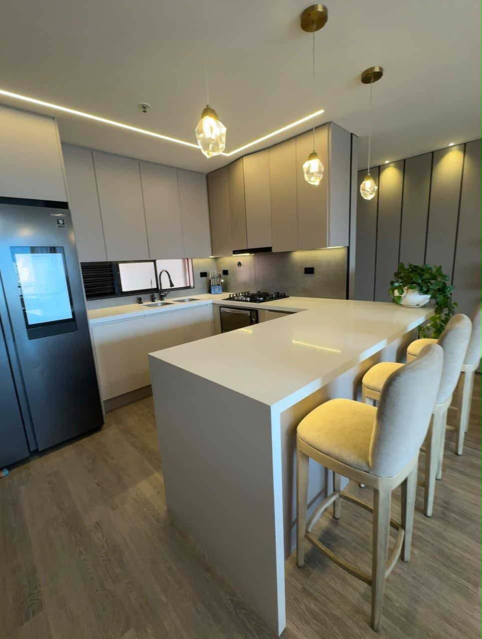 Apartamento remodelado en venta Los Balsos – 125 m² + domótica