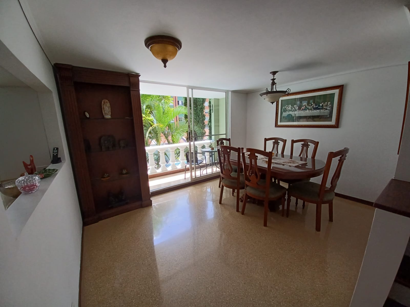 Casa para la venta en Medellin Loma de Los Bernal