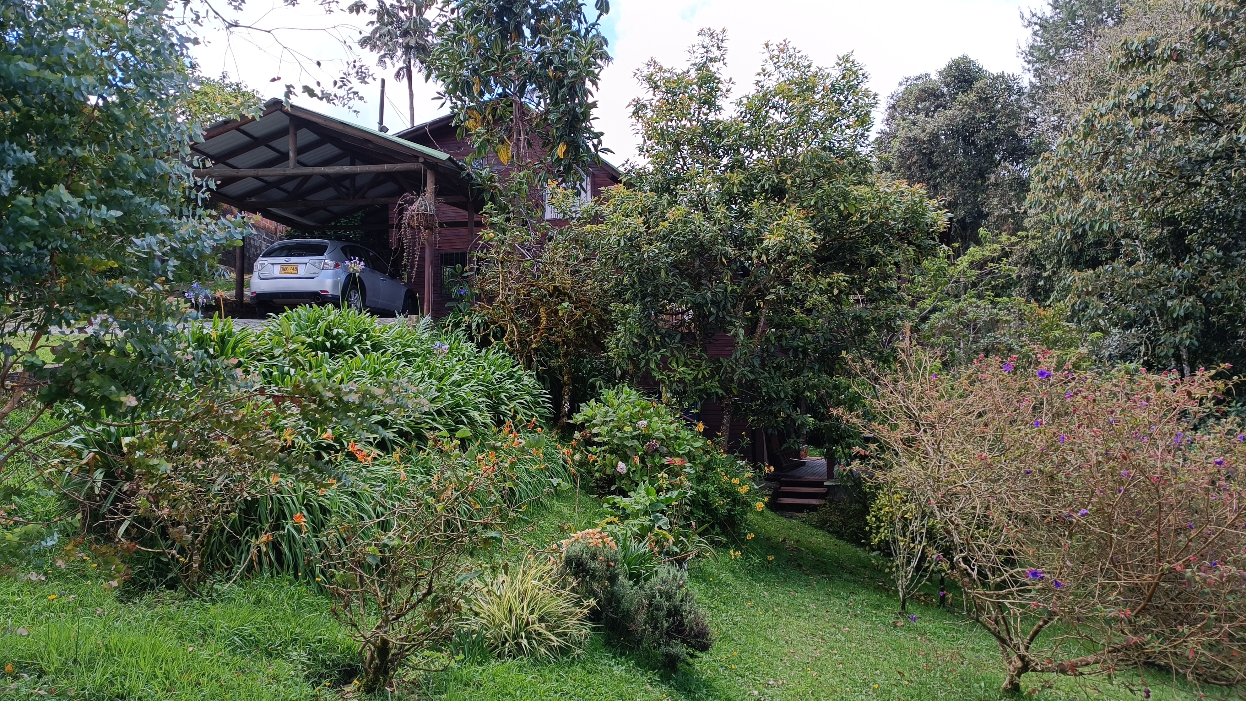 Venta de cabaña en Santa Elena Vereda El Cerro