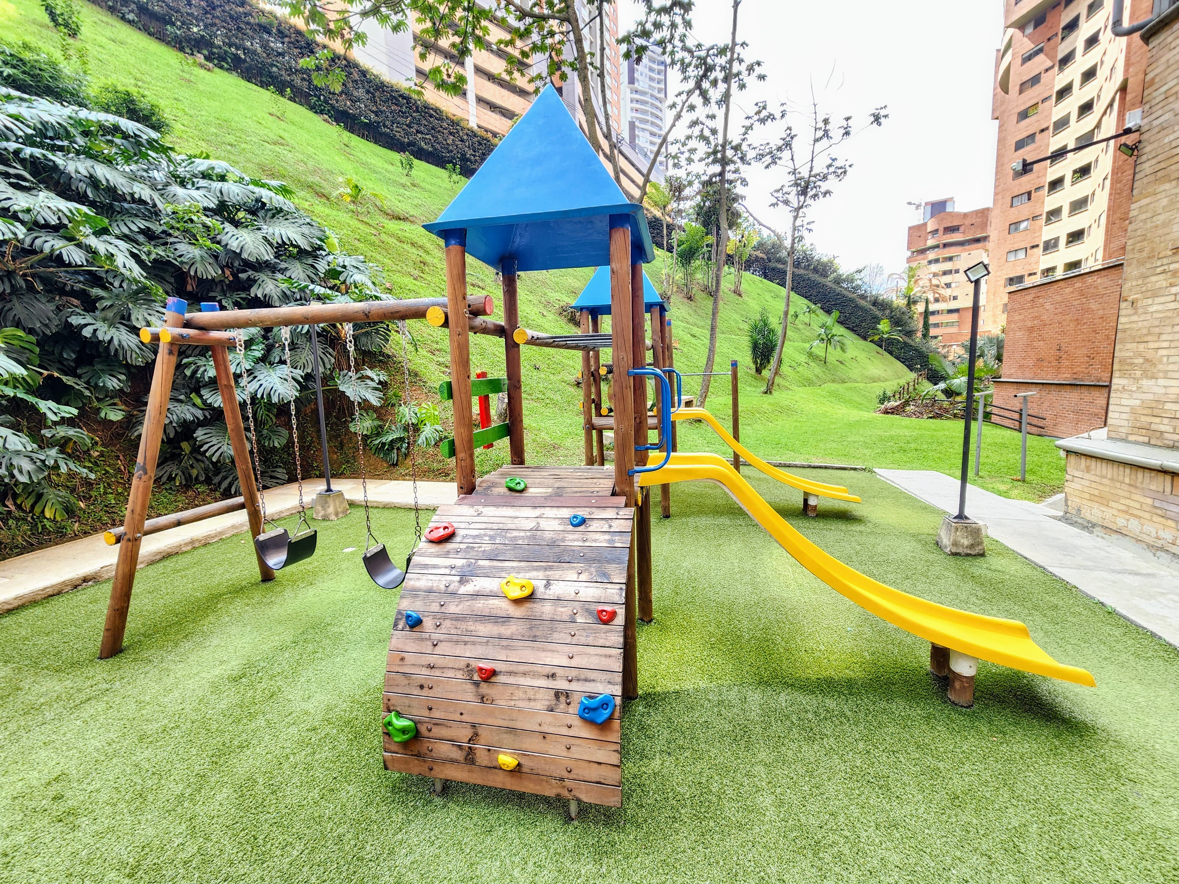 Penthouse en venta las lomitas sabaneta