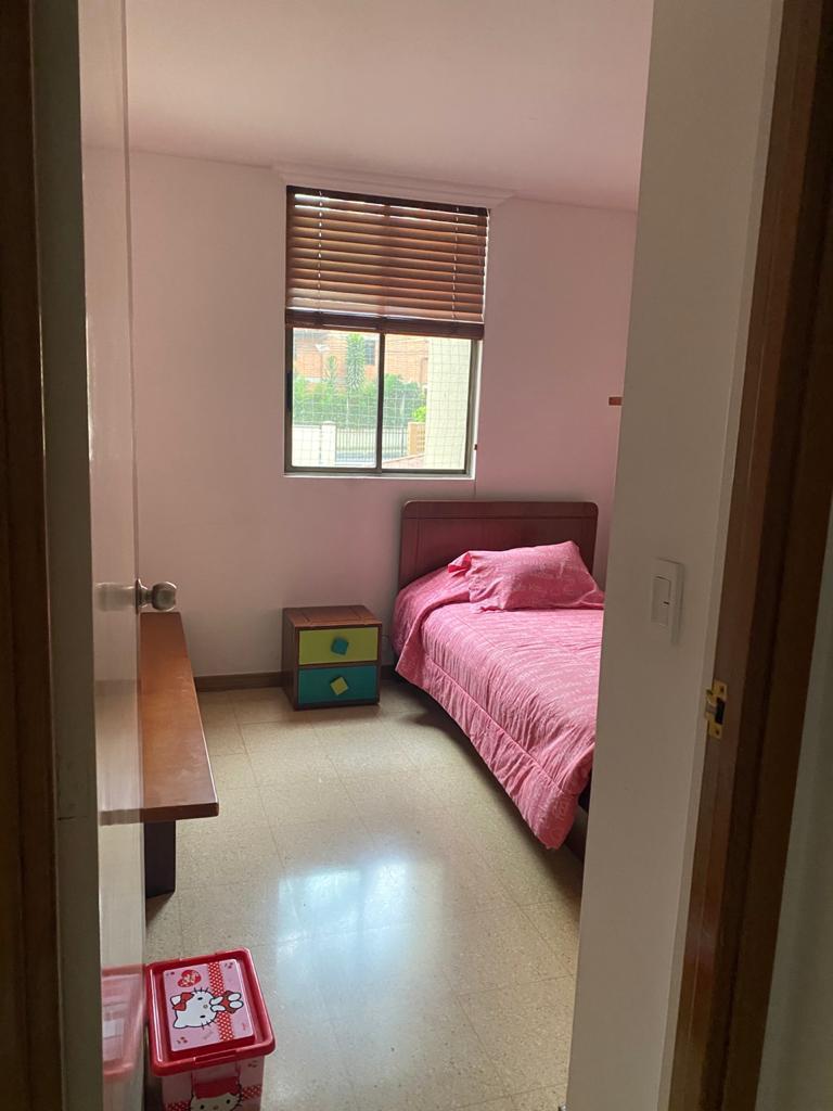 Apartamento para la venta en Loma de los Bernal Medellín