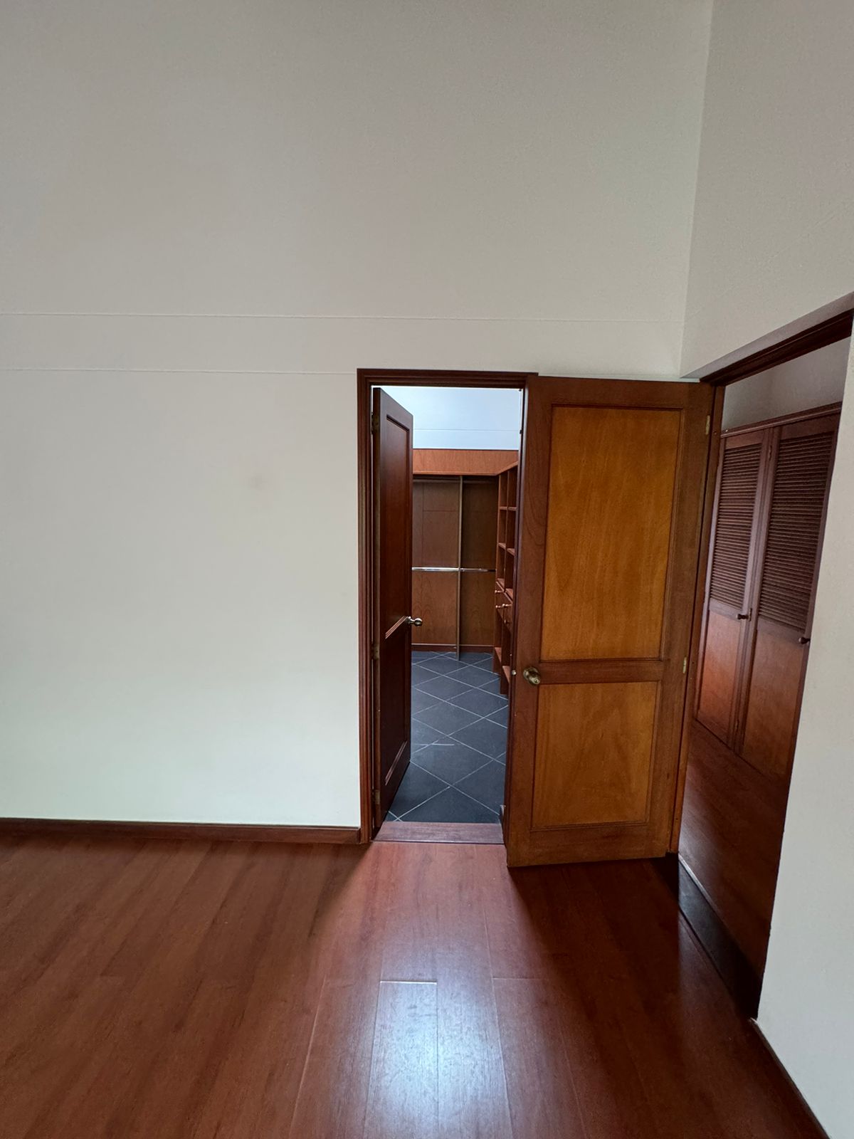Casa en venta en Envigado Loma del Chocho
