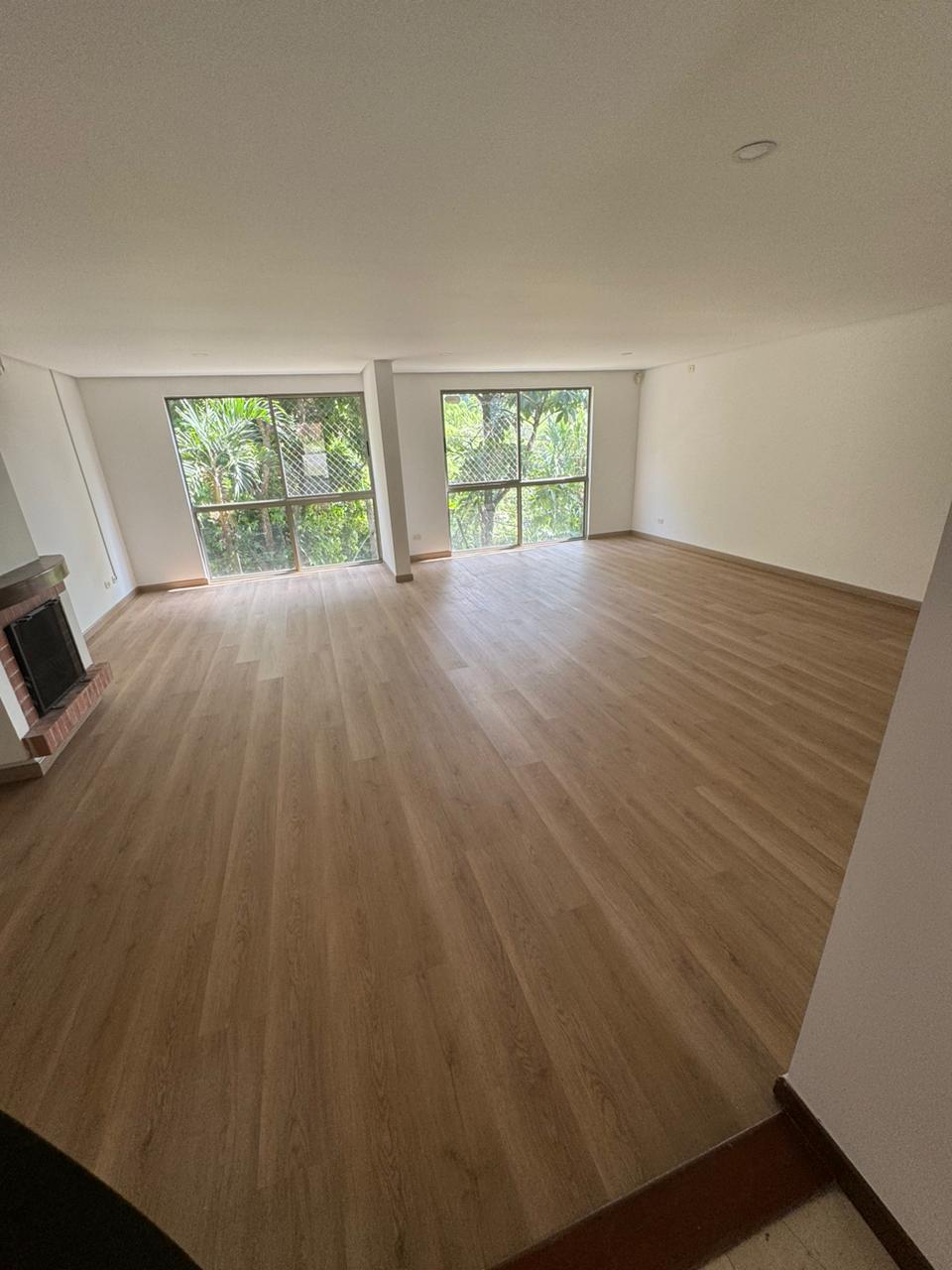 Casa en venta en Envigado Loma del Chocho